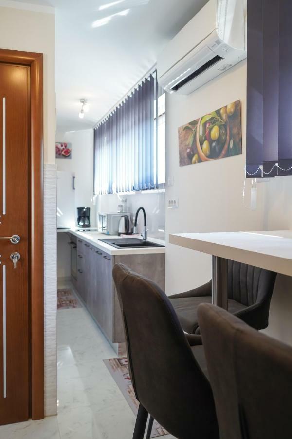 Apartments Edi & Tea Malinska Extérieur photo