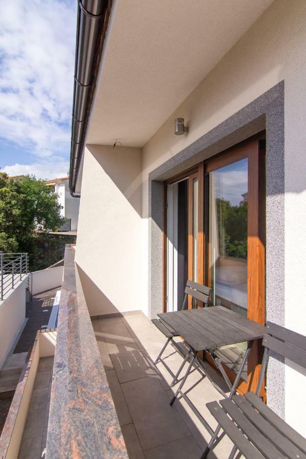 Apartments Edi & Tea Malinska Extérieur photo