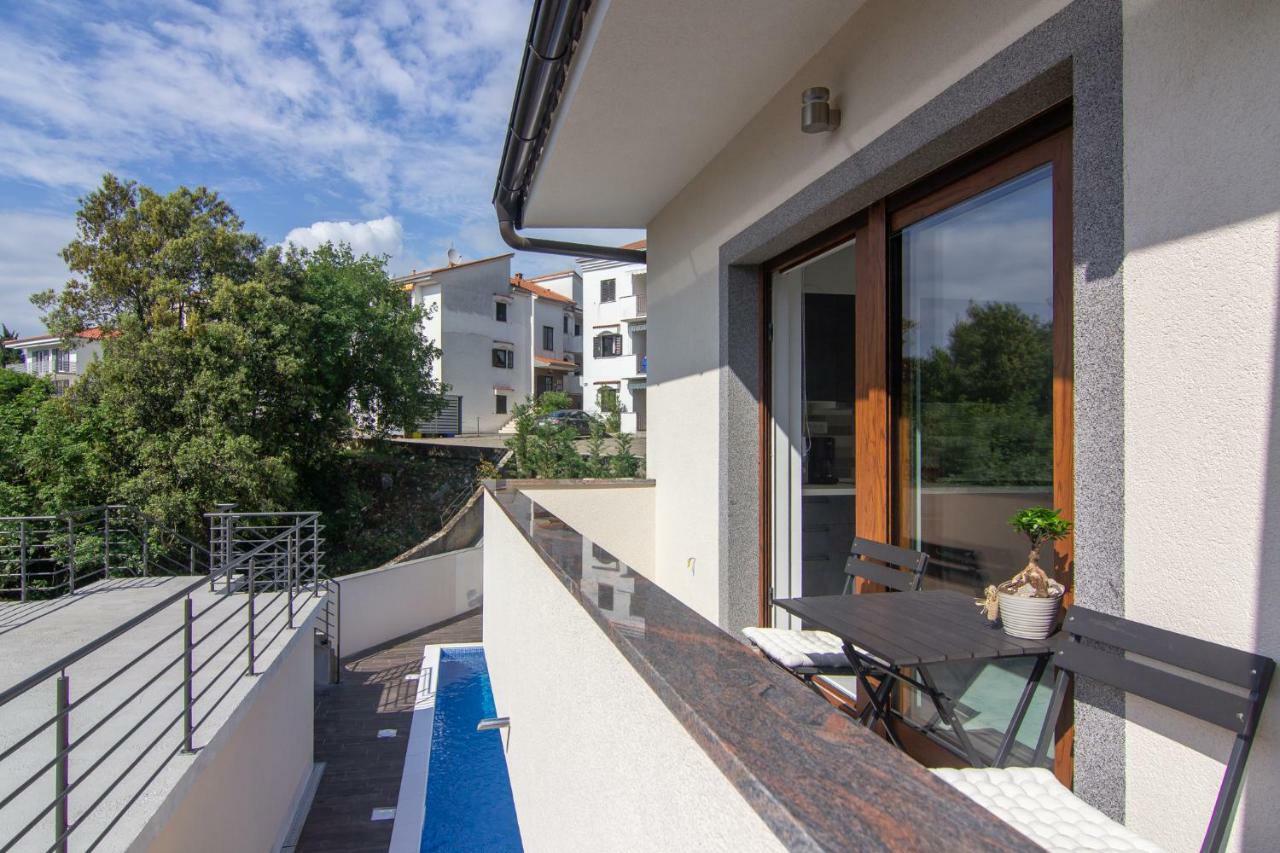 Apartments Edi & Tea Malinska Extérieur photo