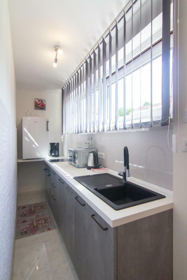 Apartments Edi & Tea Malinska Extérieur photo