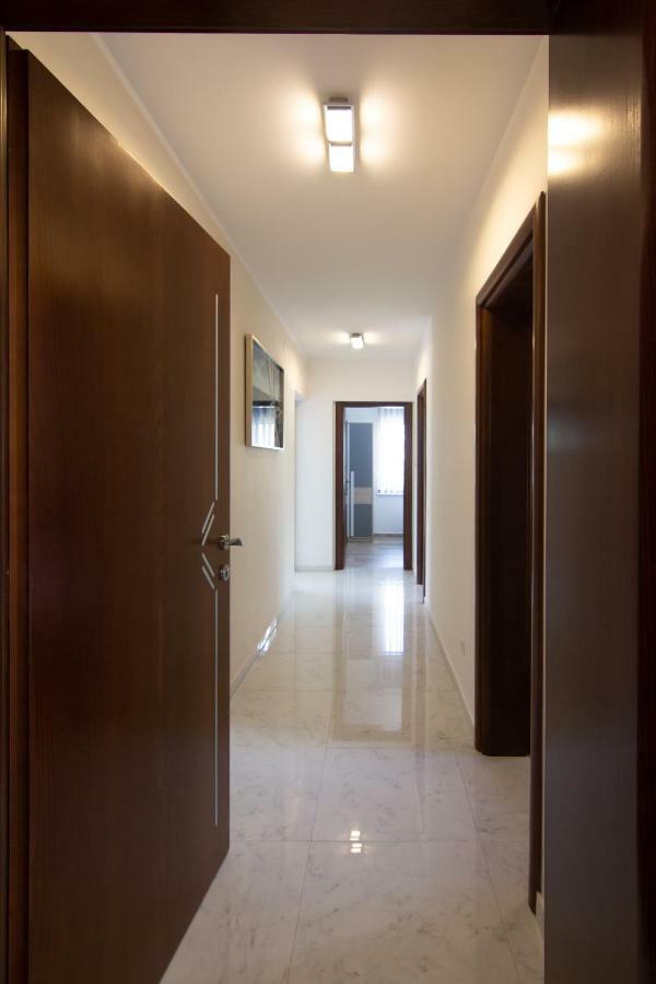 Apartments Edi & Tea Malinska Extérieur photo
